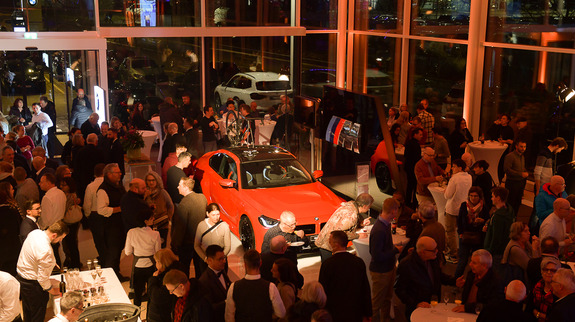 Tobias Bachmann auf Velo 